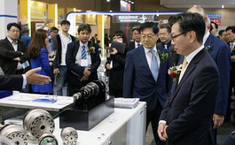 Robot World, a robotics and vision exhibition in Seoul, South Korea